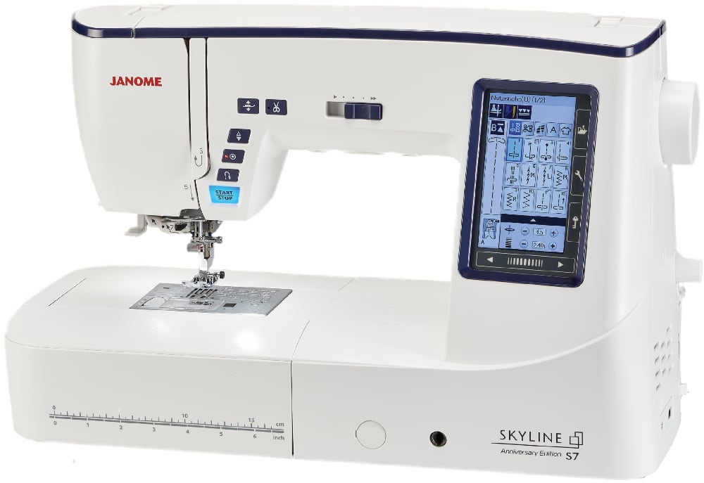 Janome Skyline S7 AE