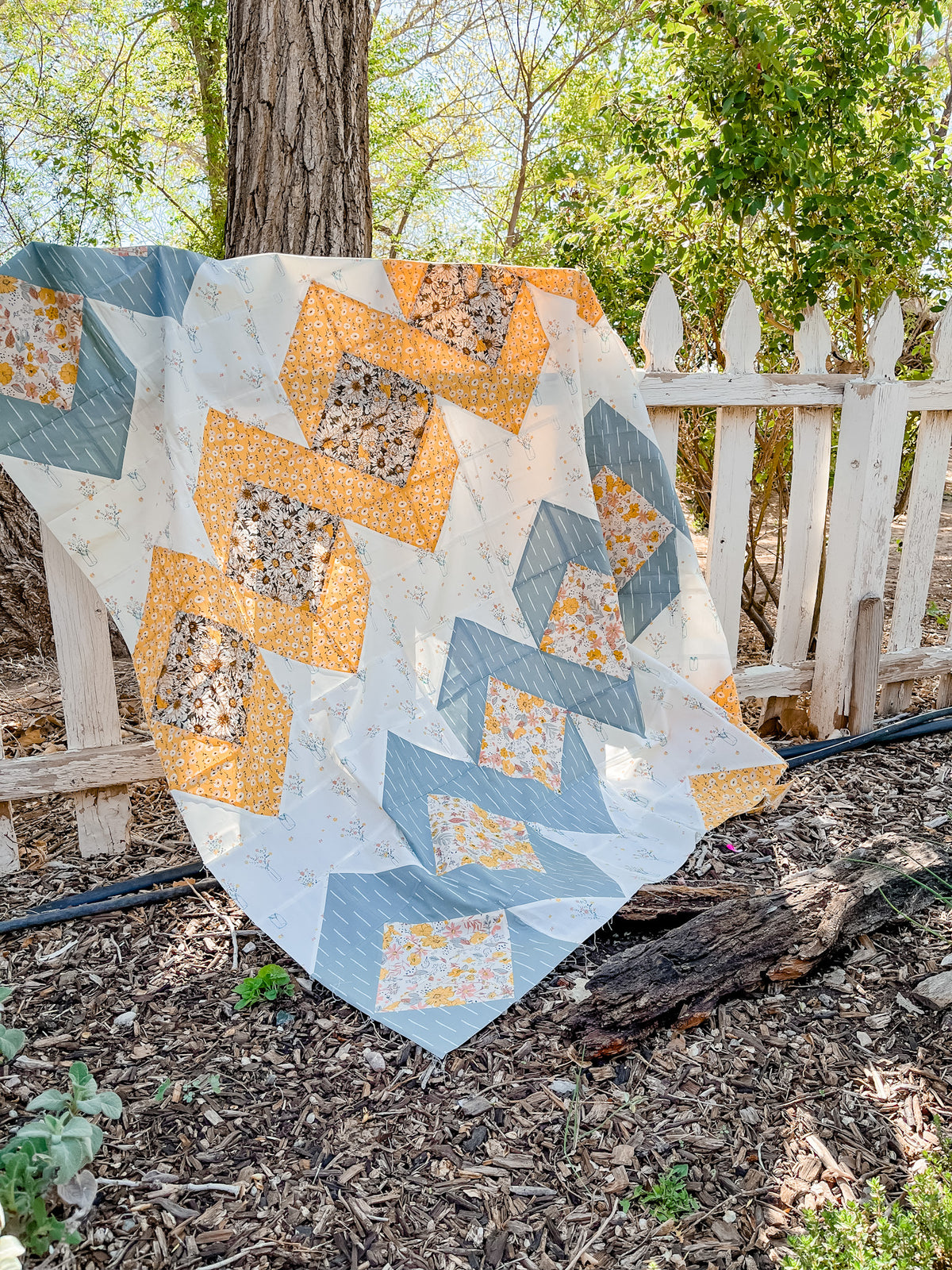 Daisie Chains Quilt Pattern