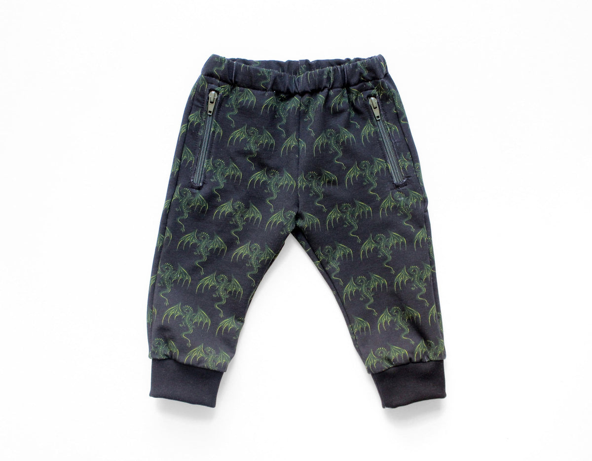 Dragon Zipper Pocket Pants Pattern